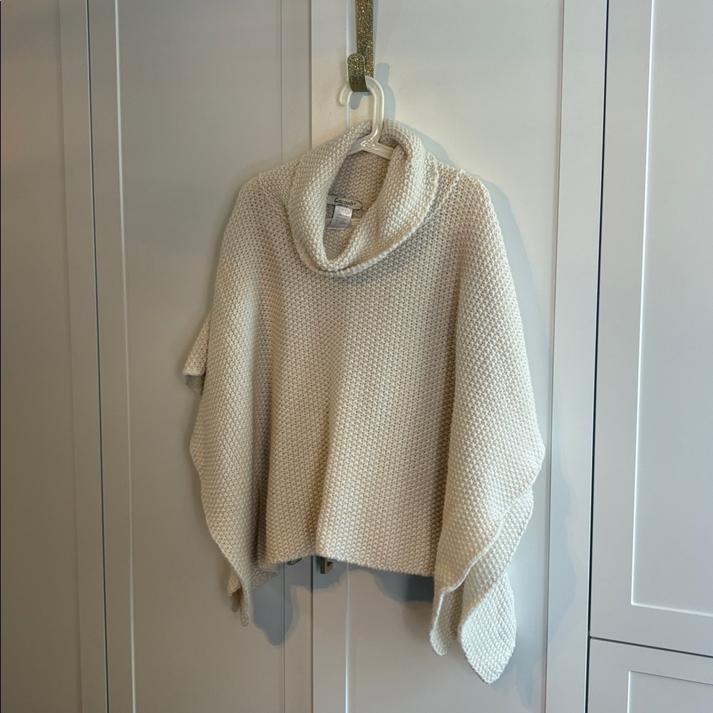 Cocogio poncho turtle neck